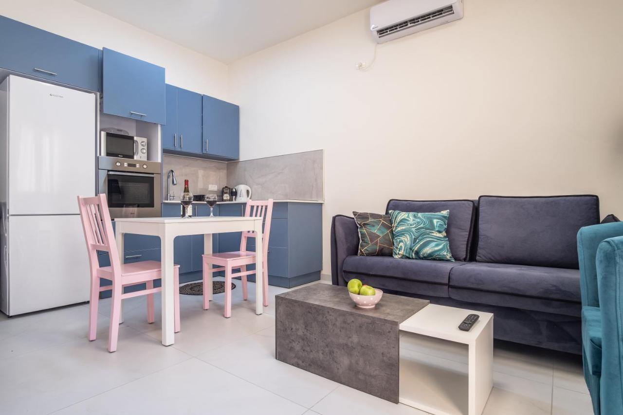 Port City Haifa - Luxury Apartments 50 Mtrs From The Beach المظهر الخارجي الصورة