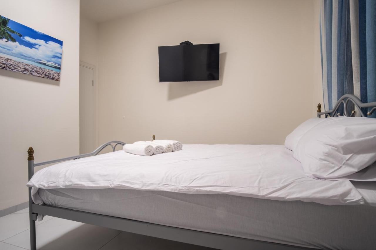 Port City Haifa - Luxury Apartments 50 Mtrs From The Beach المظهر الخارجي الصورة